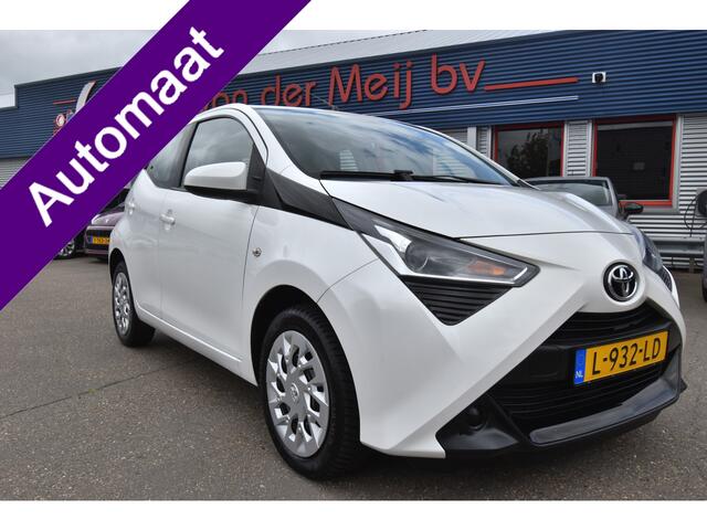 Toyota AYGO 1.0 VVT-i x-play , NAVI VIA APP , AIRCO , A UITRIJ CAM , EL VOOR ,