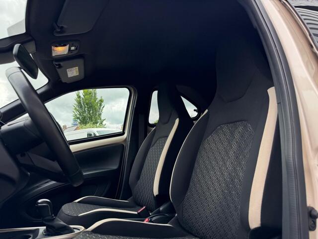 Toyota AYGO 1.0 VVT-I S-CVT Pulse Champagne Camera Adaptieve cruisecontrol Carplay Stoelverw.!
