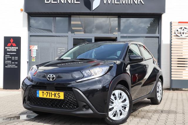 Toyota AYGO X 1.0 VVT-i MT Play Trekhaak | Armsteun | All Seasonbanden