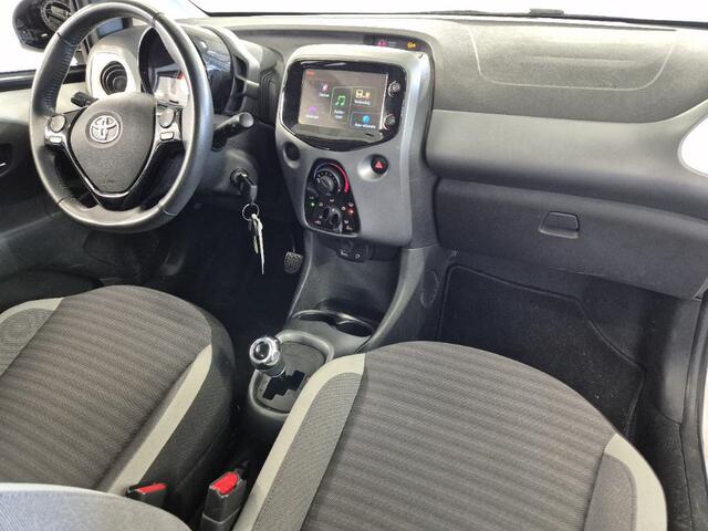 Toyota AYGO 1.0 VVT-i x-play AUT! 1e Eig! Camera! Nwe APK! VERWACHT!