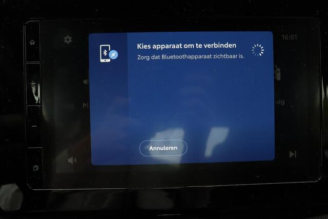 Toyota AYGO X 1.0 VVT-i MT Play, Armsteun