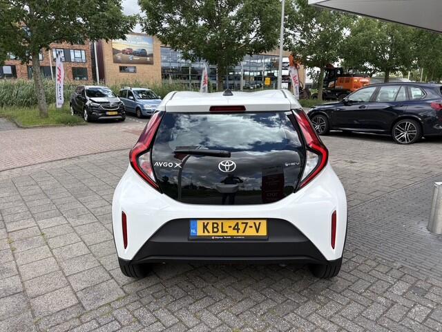 Toyota AYGO X Hybrid 115 envy | Navi | Camera | Cruise | 676 km Nieuwe Auto
