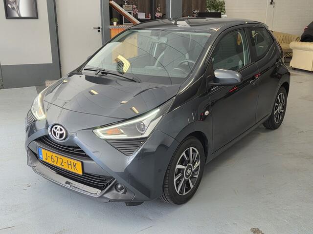 Toyota AYGO 1.0 VVT-i x-play