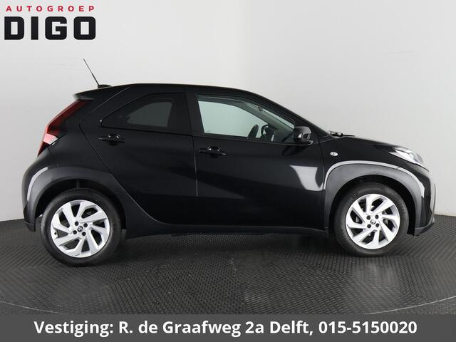 Toyota AYGO X 1.0 VVT-i MT First | Apple Carplay & AndroidAUTO | Lichtmetalen velgen | Camera | Privacy Glass |