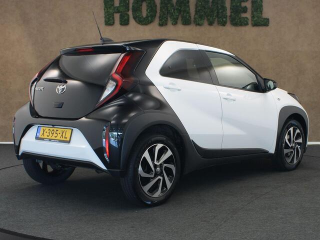 Toyota AYGO X 1.0 VVT-i S-CVT Pulse - ORIGINEEL NEDERLANDSE AUTO - ACHTERUITRIJCAMERA - AUTOMATISCHE AIRCO - APPLE CARPLAY/ANDROID AUTO - ADAPTIEVE CRUISE CONTROL - AUTONOMOUS EMERGENCY BRAKING - RIJSTROOKSENSOR MET CORRECTIE - VERKEERSBORDDETECTIE - LED KOPLAMPEN - 