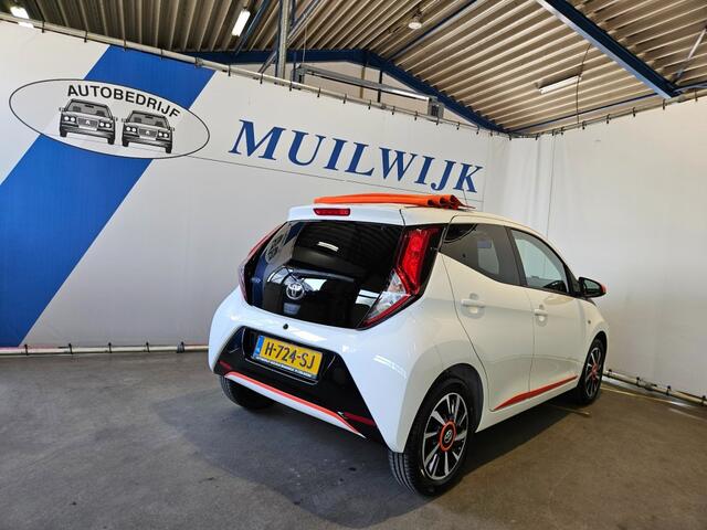 Toyota AYGO 1.0 VVT-i x-cite / Cabriolet / CarPlay / NL Auto