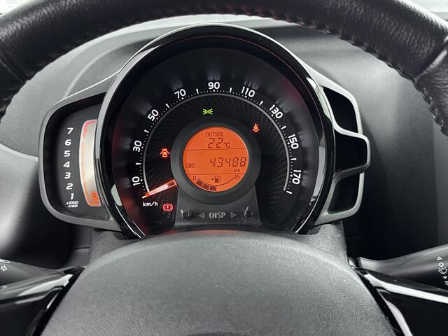 Toyota AYGO 1.0 VVT-i X-Joy | NL-Auto | Climate Control | Apple Carplay / Android Auto |