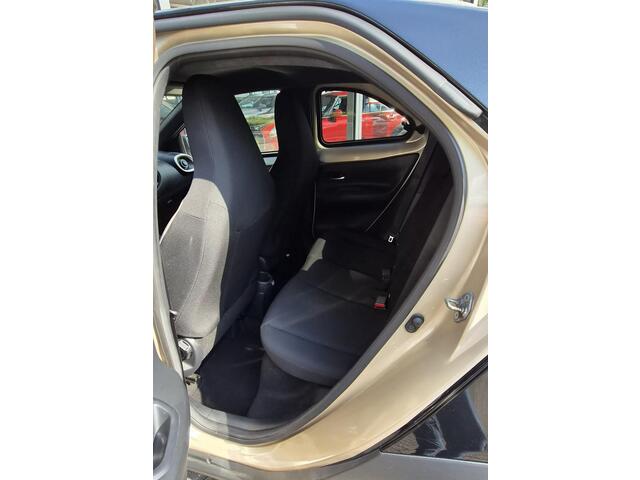 Toyota AYGO X 1.0 VVT-i MT Pulse