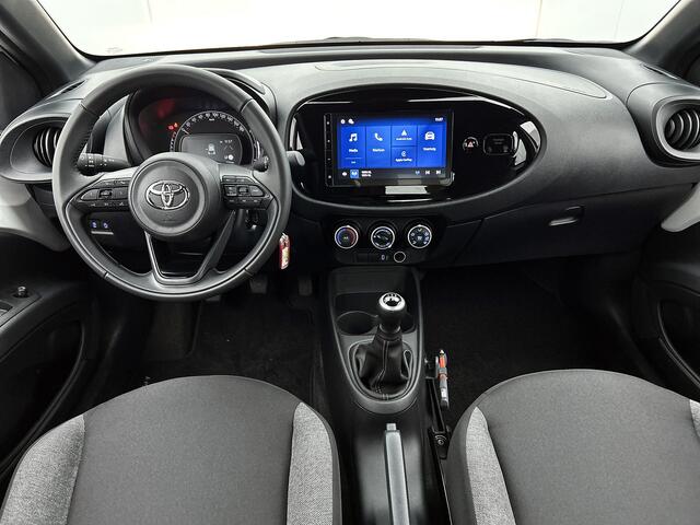 Toyota AYGO X 1.0 VVT-i MT Play Demo