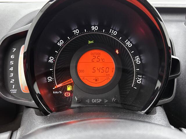 Toyota AYGO 1.0 VVT-i x-play | Dealer Onderhouden | Airco | Achteruitrijcamera | Bluetooth | elektrisch verstelbare Spiegels |