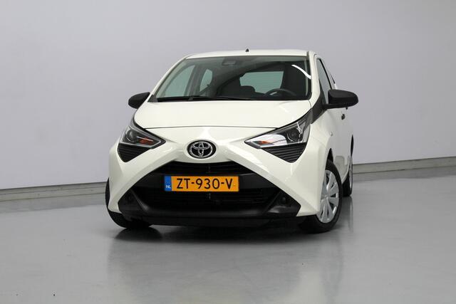 Toyota AYGO 1.0 VVT-i x-fun 73PK, RIJKLAAR | SPEEDLIMITED | LANE ASSIST | BLUETOOTH | AIRCO | 5DRS