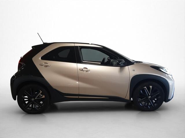 Toyota AYGO X 1.0 VVT-i MT Premium | Dealer onderhouden | JBL | Parkeersensoren | Stoelverwarming | Draadloze telefoonlader | Keyless Entry/Start |