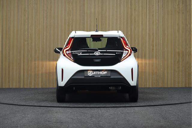 Toyota AYGO X Hybrid 115 pulse | Adaptive-cruise | Camera | Clima | Apple Carplay & Android Auto | Maps Navigatie | Stoelverwarming