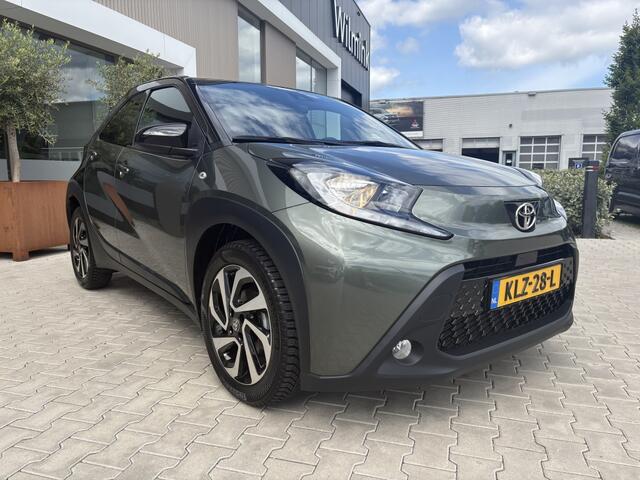 Toyota AYGO X 1.0 VVT-i MT Pulse Bi-tone | Carplay | All Seasons