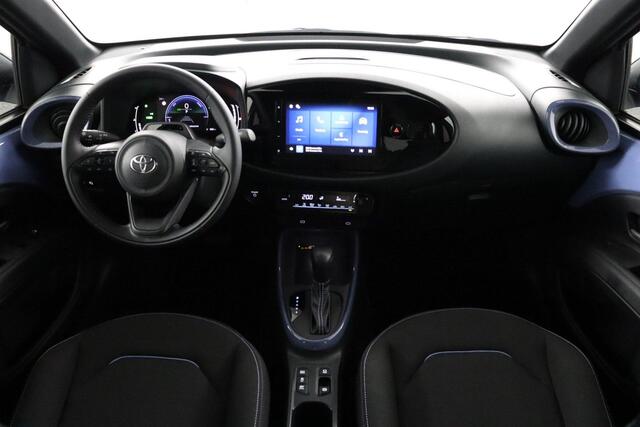 Toyota AYGO X Hybrid 115 pulse | Apple Carplay/Android Auto | Parkeersensoren | Keyless | Lichtmetalen Velgen |
