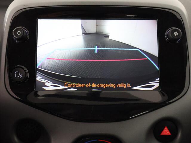 Toyota AYGO 1.0 VVT-i X-Play Automaat