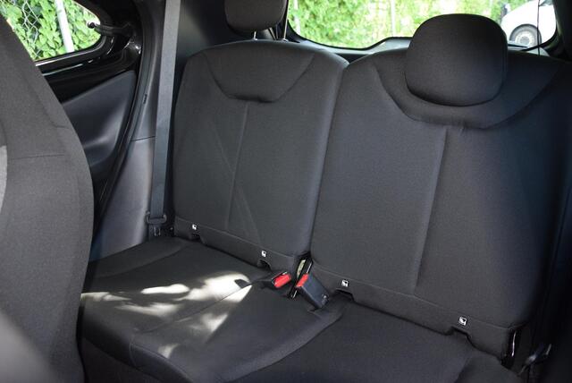 Toyota AYGO X 1.0 VVT-i S-CVT Play | Automaat | 1e eigenaar | Dealer onderhouden |