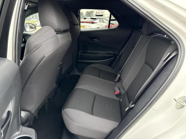 Toyota C-HR 2.0 Hybrid 200 First Edition **NAVIGATIE/ AUTOMAAT**