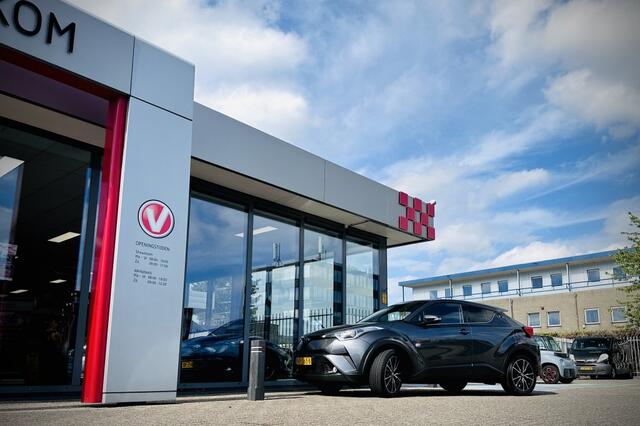 Toyota C-HR 1.2 Executive / CAMERA / TREKHAAK / CLIMA