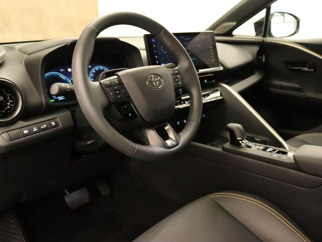 Toyota C-HR 2.0 Plug-in Hybrid 220 Première Edition - ORIGINEEL NEDERLANDSE AUTO - HEAD UP DISPLAY - CAMERABEELD IN BINNENSPIEGEL - ELEKTRISCHE ACHTERKLEP - ELEKTRISCH VERSTELBARE BESTUURDERSSTOEL - LEDEREN BEKLEDING - STUUR/ STOELVERWARMING - PANORAMADAK - 230 VOLT 