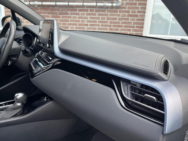Toyota C-HR 1.8 Hybrid Style *Apple Carplay/Android Auto*