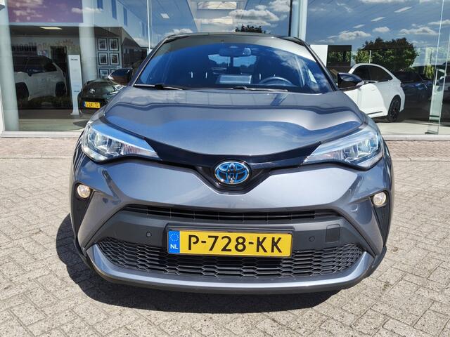 Toyota C-HR 1.8 Hybrid Business Plus Bi-Tone | Navi | Keyless Entry&Start |