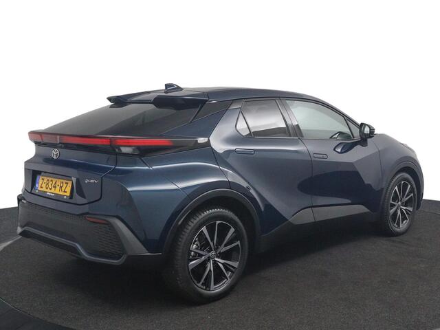 Toyota C-HR 1.8 Hybrid 140 Dynamic | Navigatie | Led verlichting | Origineel NL | 10 jaar garantie |