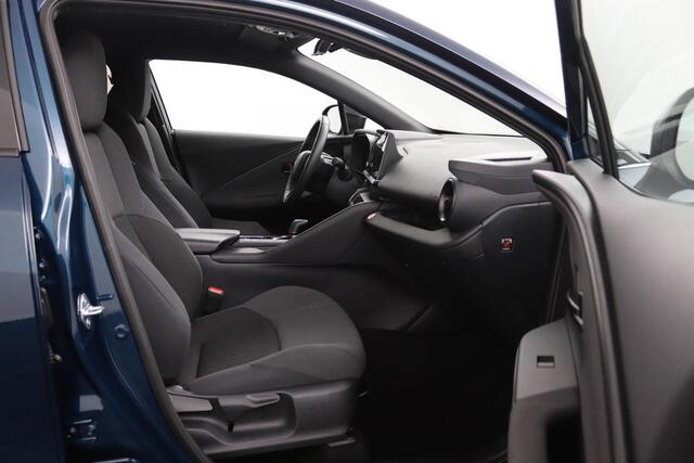 Toyota C-HR 1.8 Hybrid 140 Dynamic | Navigatie | Led verlichting | Origineel NL | 10 jaar garantie |