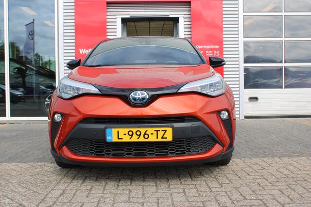 Toyota C-HR 1.8 Hybrid Style met trekhaak en JBL