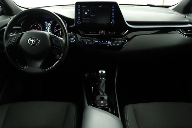 Toyota C-HR 1.8 Hybrid Style Limited | Stoel- en Stuurwielverwarming | Parkeerassistent | Camera | Adaptieve Cruise Control | Getint Glas |