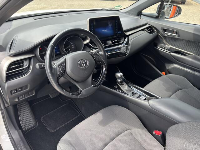 Toyota C-HR 1.8 Hybrid Energy / Trekhaak Afneembaar / Applecarplay/AndroidAuto / Navi /