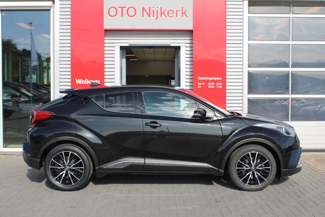 Toyota C-HR 1.8 Hybrid Executive *Met Trekhaak!*