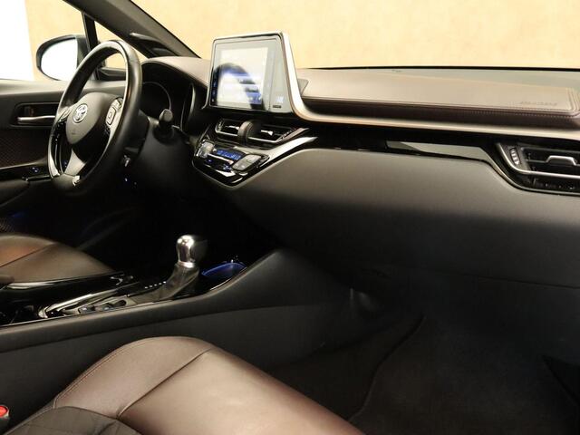 Toyota C-HR 1.8 Hybrid Executive Ultimate - ORIGINEEL NEDERLANDSE AUTO - JBL GELUIDSINSTALLATIE - DODEHOEK DETECTIE - PARKEERSENSOREN VOOR EN ACHTER - KEYLESS ENTRY & START - STUUR EN STOEL VERWARMING