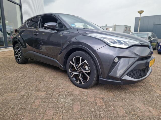 Toyota C-HR 1.8 Hybrid Business Plus