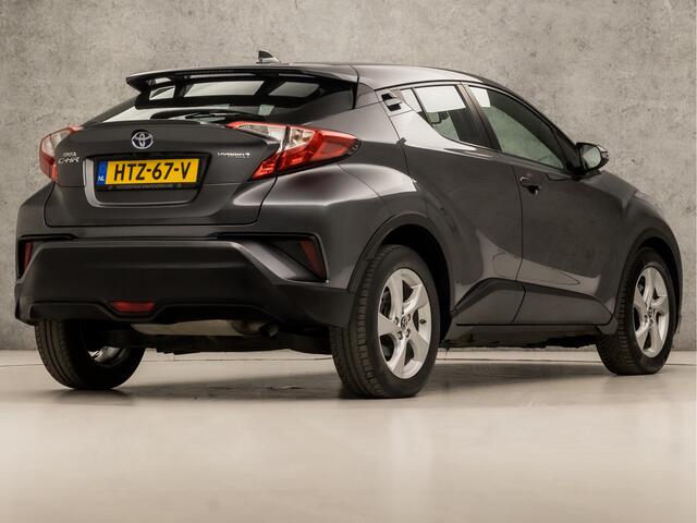 Toyota C-HR 1.8 Hybrid Dynamic Automaat (NAVIGATIE, CLIMATE, CAMERA, ADAPTIVE CRUISE, SPORTSTOELEN, LANE ASSIST, KEYLESS, ZWART HEMEL, NIEUWSTAAT)