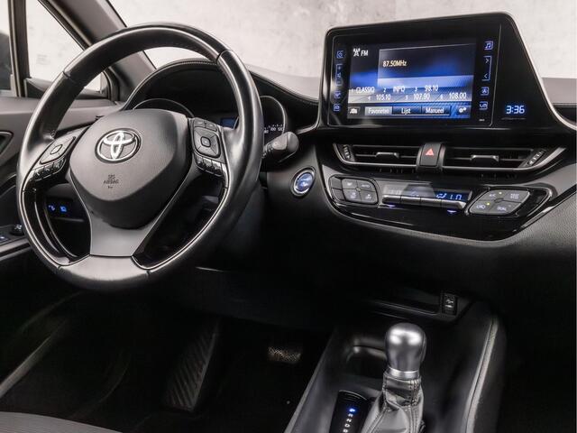 Toyota C-HR 1.8 Hybrid Dynamic Automaat (NAVIGATIE, CLIMATE, CAMERA, ADAPTIVE CRUISE, SPORTSTOELEN, LANE ASSIST, KEYLESS, ZWART HEMEL, NIEUWSTAAT)