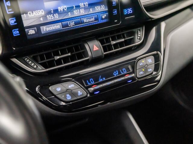 Toyota C-HR 1.8 Hybrid Dynamic Automaat (NAVIGATIE, CLIMATE, CAMERA, ADAPTIVE CRUISE, SPORTSTOELEN, LANE ASSIST, KEYLESS, ZWART HEMEL, NIEUWSTAAT)