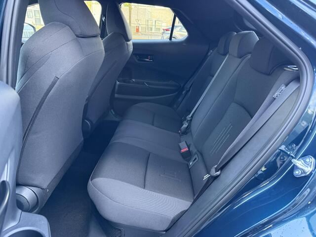 Toyota C-HR 1.8 Hybrid 140 Dynamic **NIEUWE AUTO/ DIRECT LEVERBAAR**