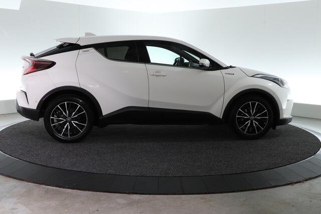 Toyota C-HR 1.8 Hybrid Executive | CAMERA | STOELVERW. |