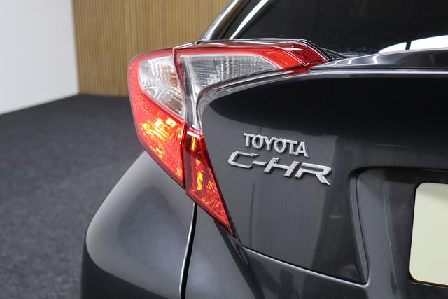 Toyota C-HR 1.8 Hybrid Style | Adaptive-cruise | Parkeerassistent | Camera | Clima | Navigatie | Keyless | Dodehoekdetectie
