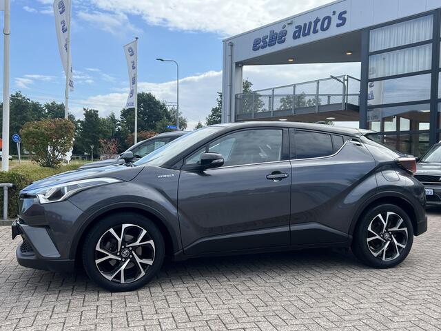 Toyota C-HR 1.8 Hybrid Style Navigatie Camera Leer Two Tone Keyless 18 Inch Velgen ACC Dab Extra Getint Glas NL Auto