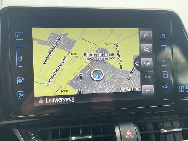 Toyota C-HR 1.8 Hybrid Dynamic Automaat Adapt.Cruise Nav/Cam Voll.Onderhouden!