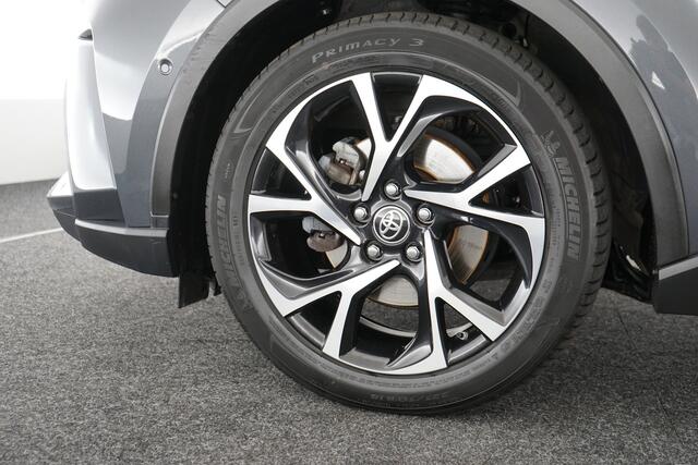 Toyota C-HR 1.8 Hybrid First Edition | Stoelverwarming
