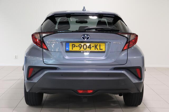 Toyota C-HR 1.8 Hybrid Business Plus, Trekhaak, Stuur - Stoel verwarming, Camera, Apple CarPlay / Android Auto!