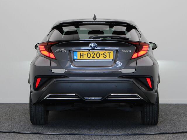 Toyota C-HR 2.0 Hybrid First Edition | Stoelverwarming | Achteruitrijcamera | Slechts 17790km |