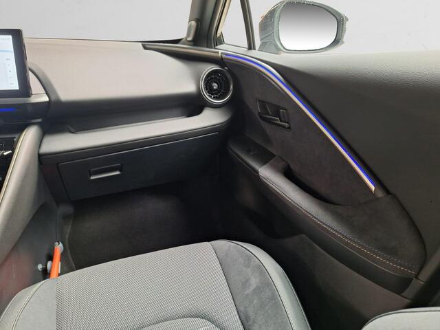 Toyota C-HR 2.0 Plug-in Hybrid 220 Executive Next Generation Pack