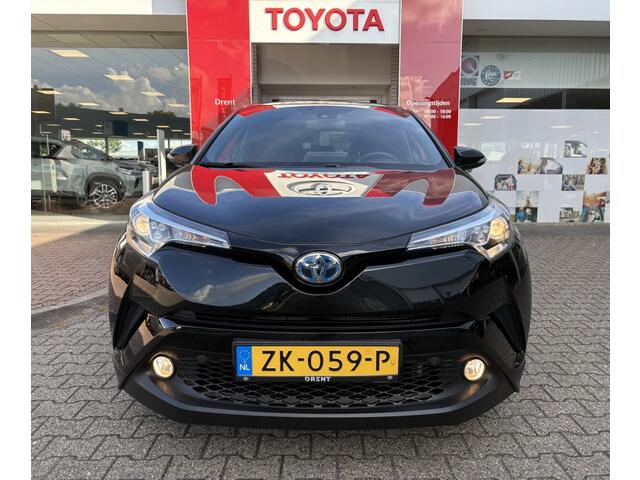 Toyota C-HR 1.8 Hybrid Dynamic | Afneembare trekhaak | Keyless entry | Stoel