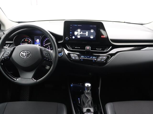 Toyota C-HR 1.8 Hybrid Dynamic | Apple Carplay/Android Auto | Lichtmetalen Velgen | Parkeersensoren | Afneembare Trekhaak |