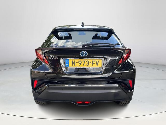 Toyota C-HR 1.8 Hybrid Dynamic | 06-10141018 Voor meer informatie