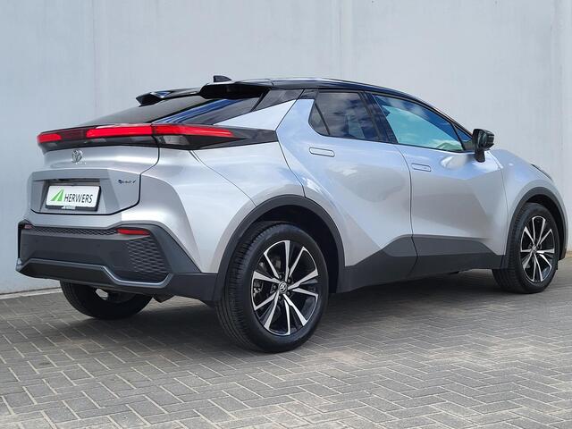 Toyota C-HR 1.8 Hybrid 140 Business Plus Automaat / Navigatie / Achteruitrijcamera / Adaptieve CC / Apple Carplay Android /